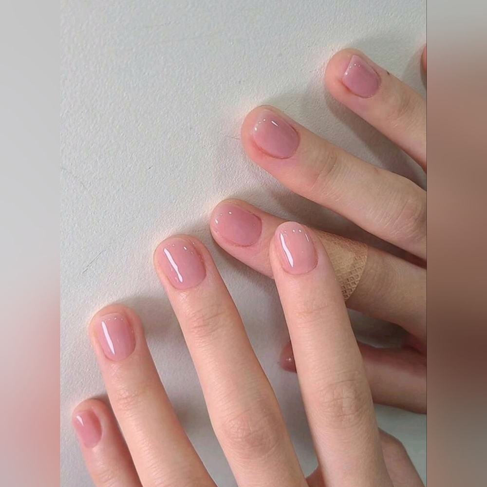 24-pcs short square fake nails, natural color